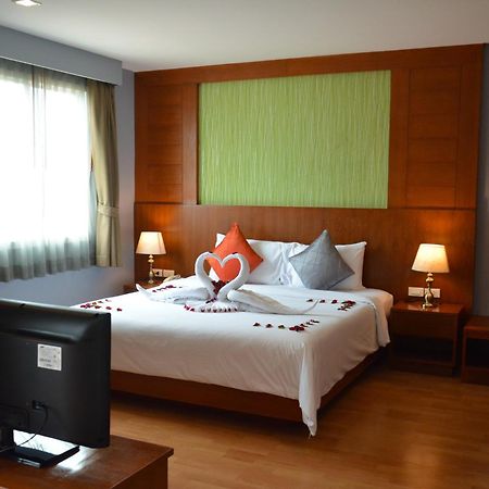Elite Suites Patong By Bauman Residence Экстерьер фото